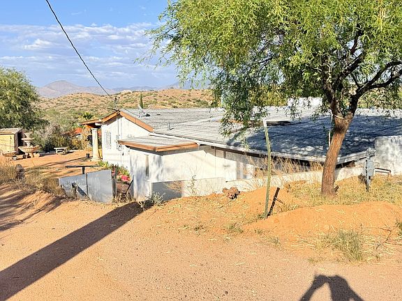 3rd image of 1818 N Sierra Del Sol