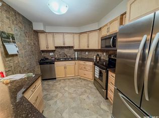 345 Morrison Dr #306, Yorkton, SK S3N3C4