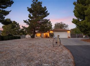 9554 Sunrise Ct, Phelan, CA 92371