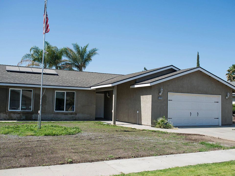 1st image of 1375 Stanford Pl