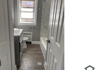 4210 S Michigan Ave #2, Chicago, IL 60653
