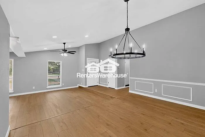 1527 Cherokee Trl — Photo 9