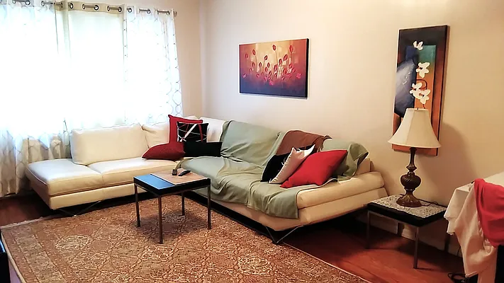 Sold by GMLV CompaniesINC | media 8