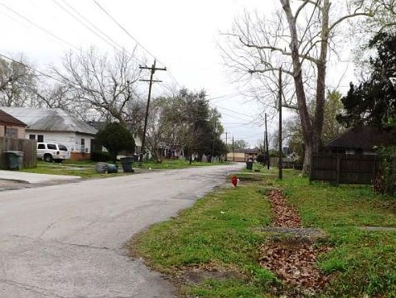 2nd image of 4316 Ogden Ave