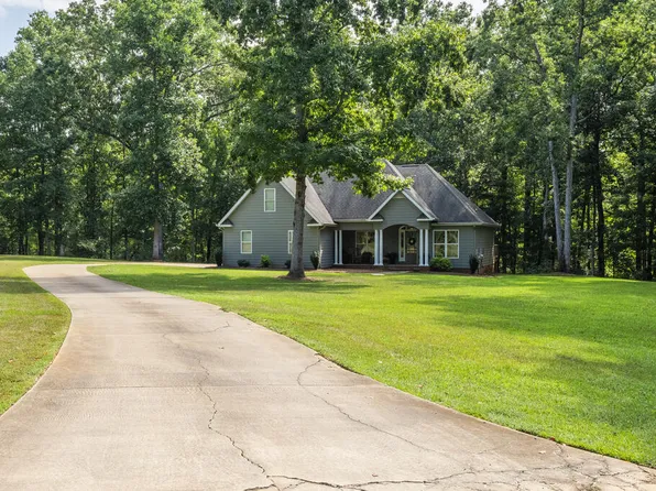 250 Manor Ct, Forsyth, GA 31029