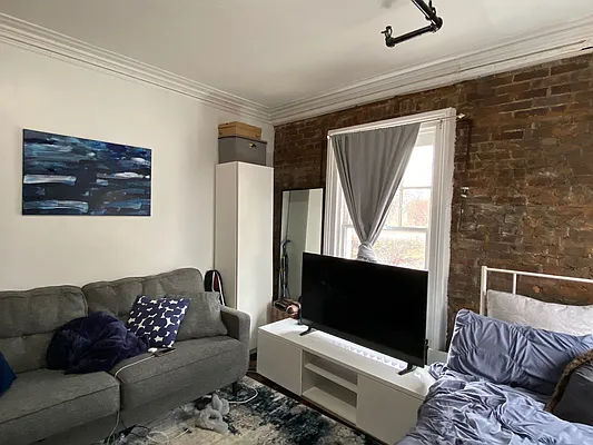 Rented by Corcoran | media 11