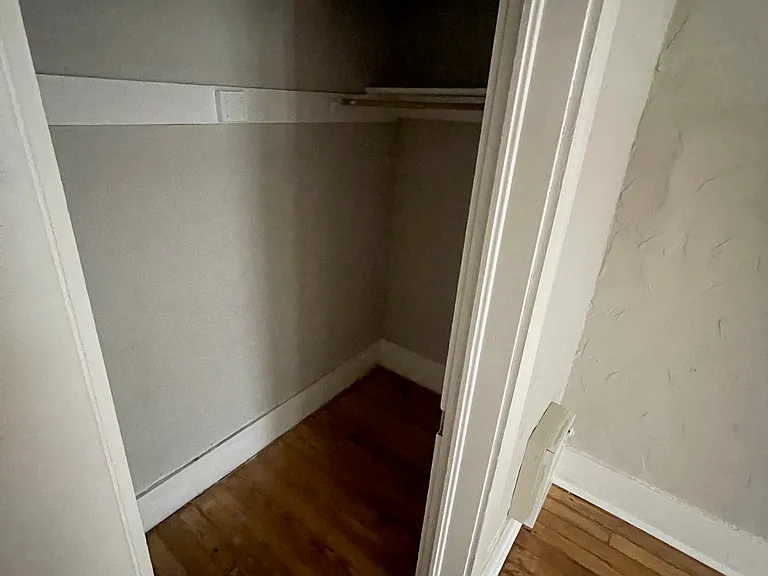 604 SW 6th Ave #3 — Photo 7