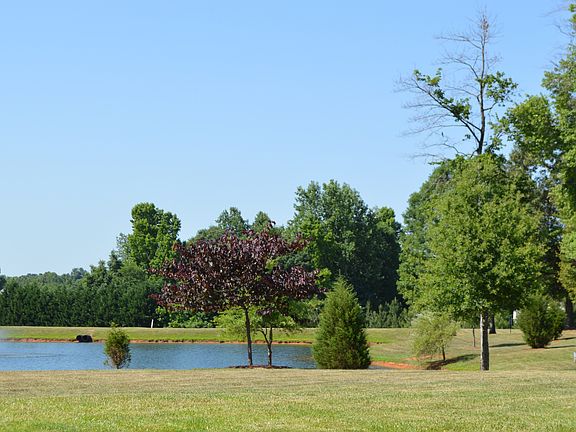 5th image of 1215 E Arrow Lake Ct