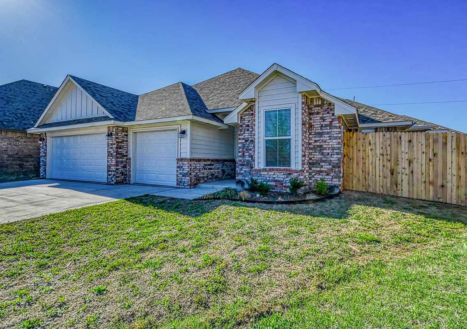 Move In Special: August Rent Free! — Photo 4