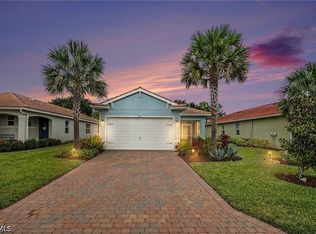 2107 Summersweet Dr, Alva, FL 33920