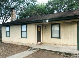 1461 State Highway 123 S, Stockdale, TX 78160