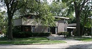 1st image of 349 E Laurel Ave