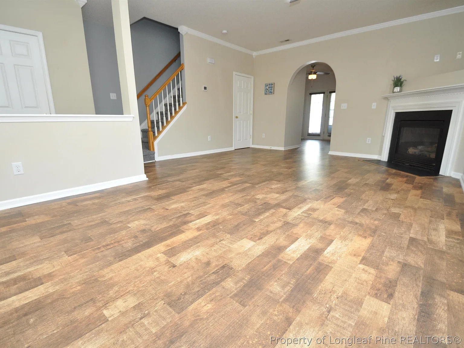 3 bed, 2.5 bath, $1,645 — Photo 4