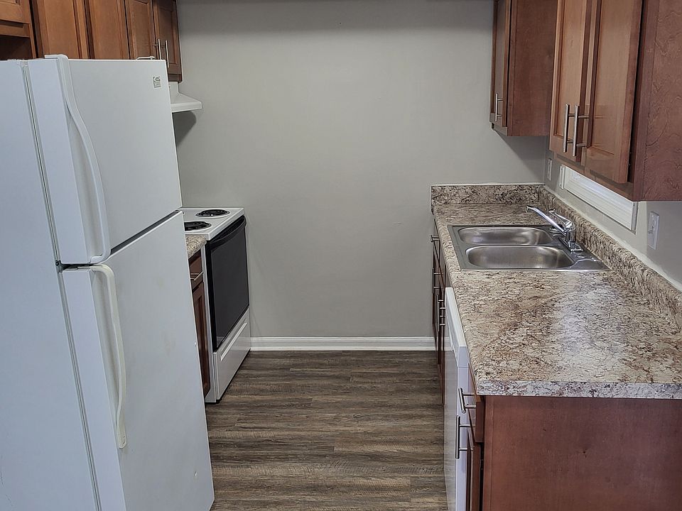 1st image of 1643 Foxhaven Dr #11296636