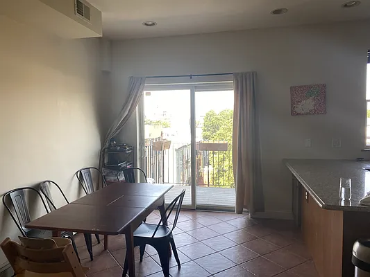 Rented by American Way Real Estate Inc | media 3