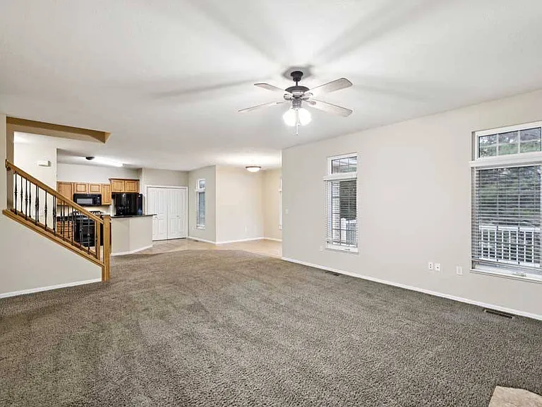 Stone Ridge Estates Apartments & Duplexes — Photo 154