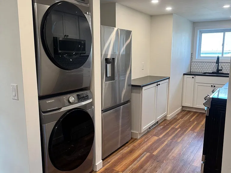 63 Canasawacta St — Photo 3