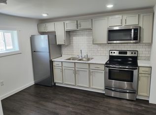 621 W Sanborn St #2, Winona, MN 55987