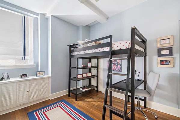 Sold by REAL New York | media 22