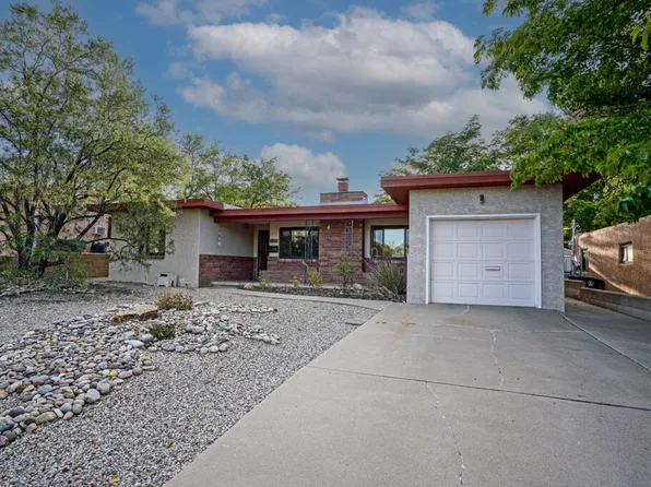 425 Montclaire Dr SE, Albuquerque, NM 87108