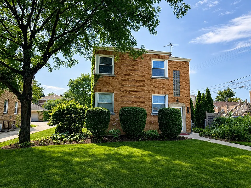 1534 Clinton Pl #2