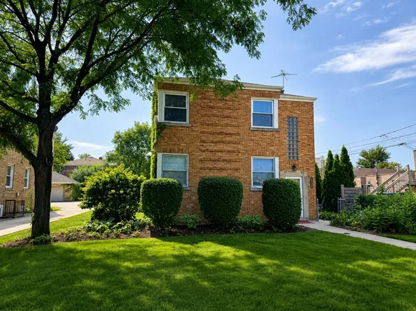 1534 Clinton Pl #2, River Forest, IL 60305