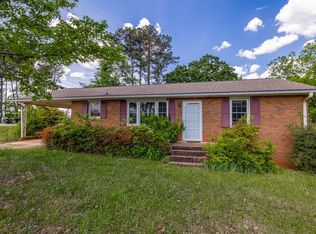 102 W Carolina St, Duncan, SC 29334