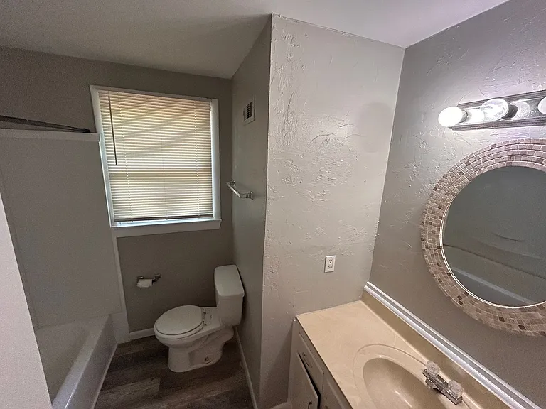 4503 Lakeview Dr NW — Photo 9