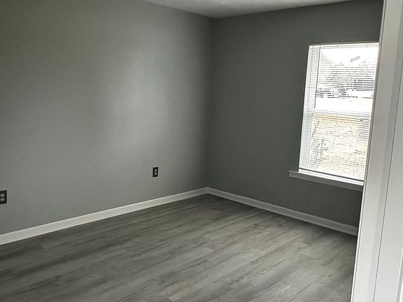 4th image of 108 Turtle Creek Dr