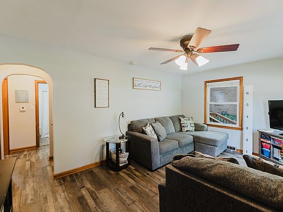2nd image of 520 N 17th St
