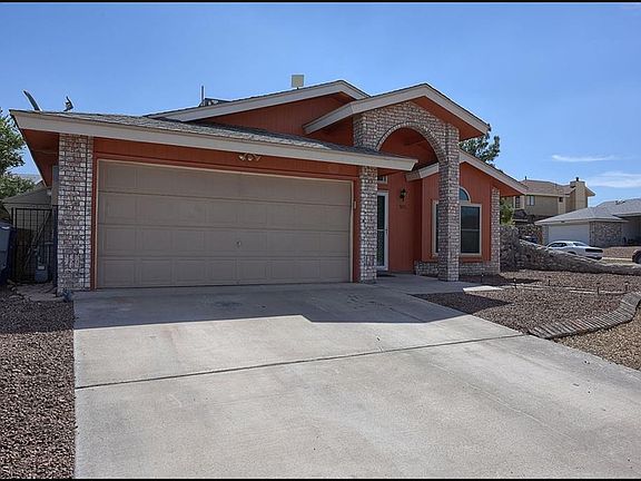3rd image of 1100 Coyote Ln