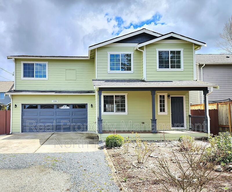 1st image of 131 91st Ave SE Unit B