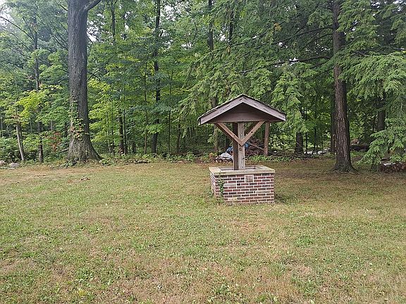 4th image of 1166 Wildwood Dr