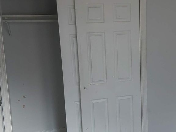 2nd image of 30 Wareham St #2