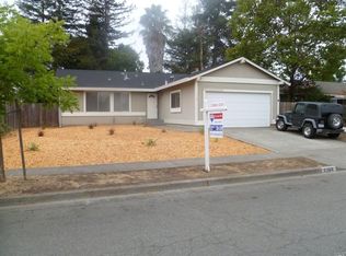 2366 Julio Ln, Santa Rosa, CA 95401