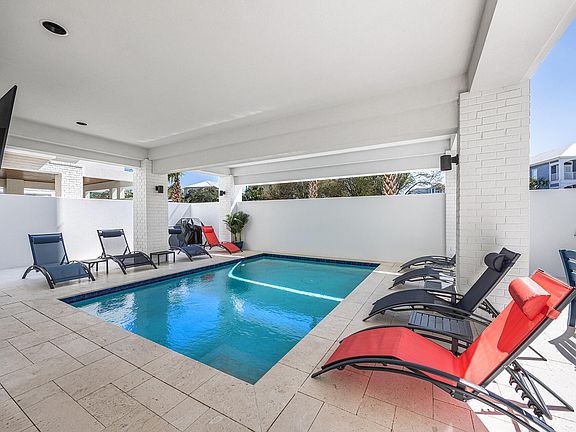 3rd image of 62 Cote Dazur Dr