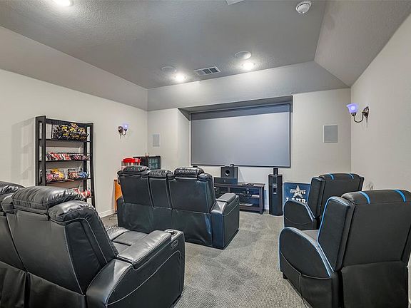 2nd image of 14925 Chipwood Dr #14925