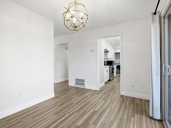 4th image of 215 Floyd Ave APT 26