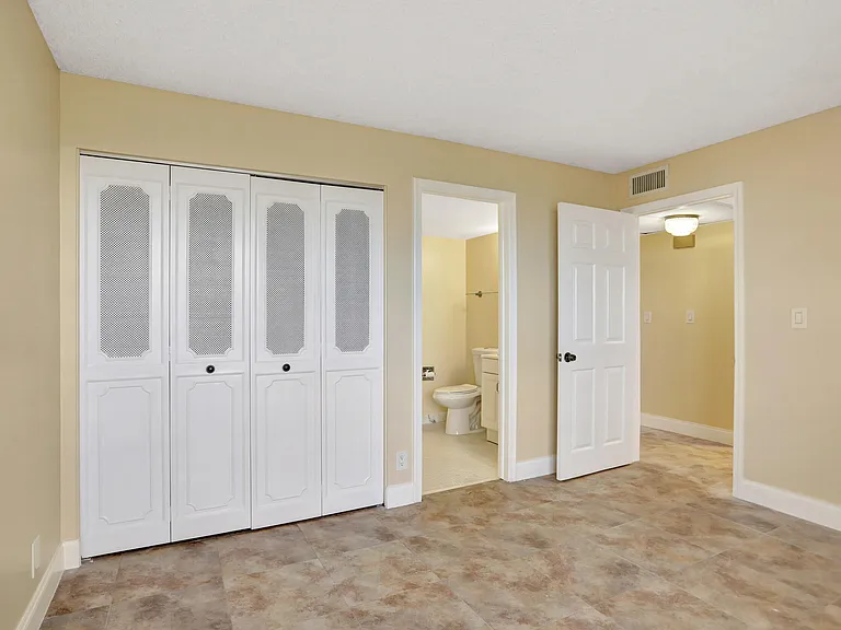 3 Royal Palm Way #403 — Photo 11