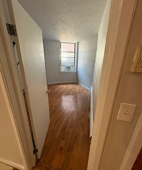199 Beacon St #B — Photo 4