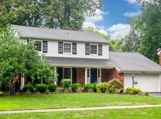 3910 Therina Way, Louisville, KY 40241