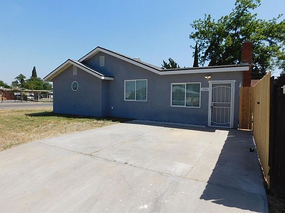 3rd image of 1501 W Sady Ave