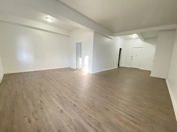 6311 Queens Blvd APT A25, Flushing, NY 11377