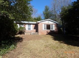 337 Sycamore Dr, Arden, NC 28704