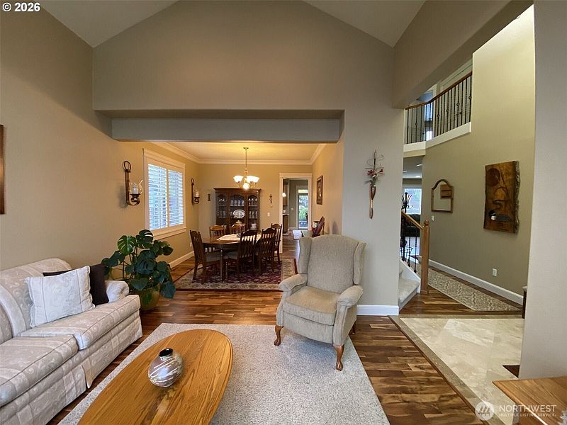 4th image of 545 E 18 Street