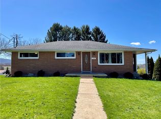 1253 Scenic Dr, Latrobe, PA 15650