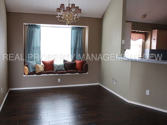 3rd image of 1714 Ambrose Dr