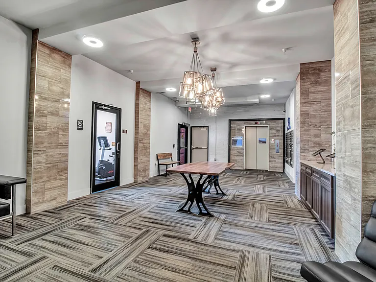 Crescendo Loft Apartments — Photo 50