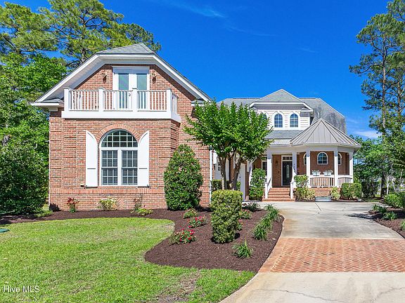 4th image of 6656 Summerhill Glen SW
