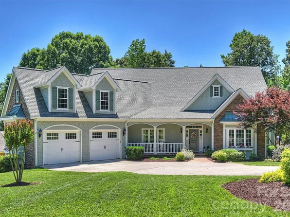 929 Wessington Manor Ln, Fort Mill, SC 29715